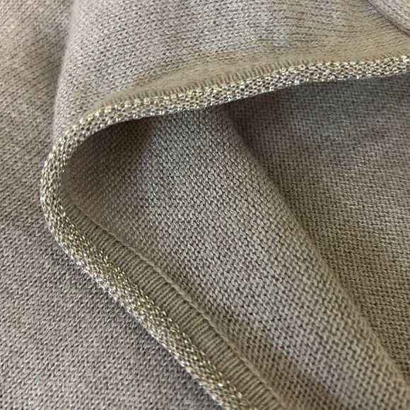 NWOT Beautiful Banana Republic sweater with gold trim. - Picture 8 of 12